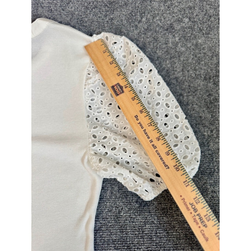 Nine West Womens White Ribbed Eyelet Puff Sleeve Split Neck Top Small NWT - Picture 5 of 5